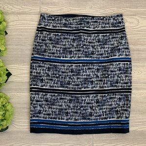 The Limited Lined Pencil Skirt